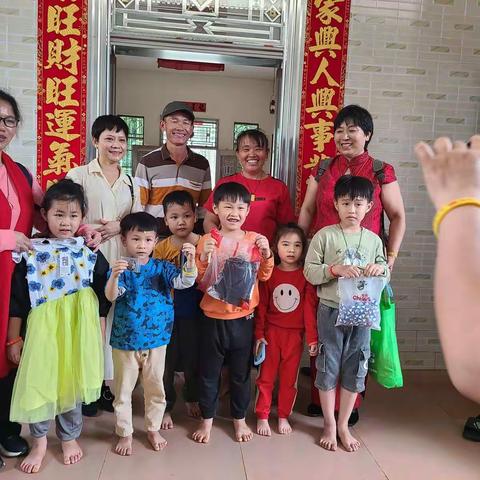 传递爱心再接力