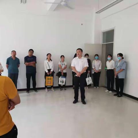 爱于心，践于行，教师齐动手，喜迎新生来——复兴区第三中学开展大扫除活动