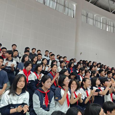 期中暨年级篮球表演赛：时不待我，只争朝夕——长郡梅溪湖中学C2208第九周班级总结