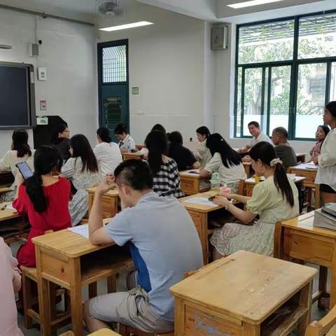 “美好教育从美好教师开始，美好教师从美好课堂开始”---记“基于中高考命题的教材使用与二次开发”教学研讨会