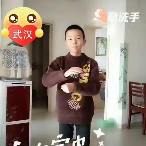 达拉特旗第五小学五(5)班吕心愿