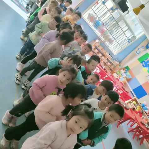 满天星开心的周三