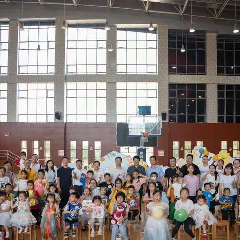 6月1日湖南外贸职业学院举行庆祝“六一”儿童节趣味活动