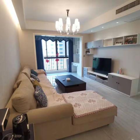 独家❤️ 凯旋国际公馆 产权89² 精装修 带中央空调 3/2/2 带车位 报价89.8万 中间楼层 视野无遮挡 看房64397