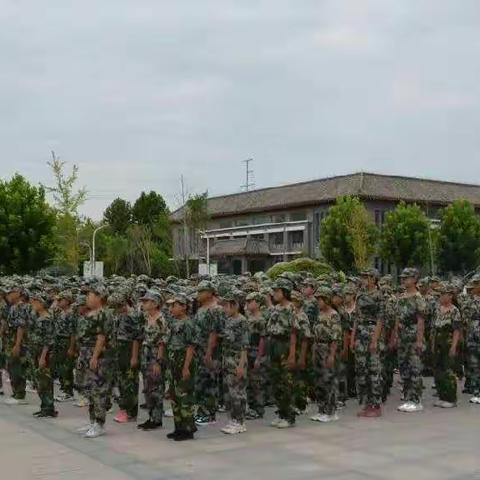 磨砺青春铸军魂 挥洒激情扬斗志