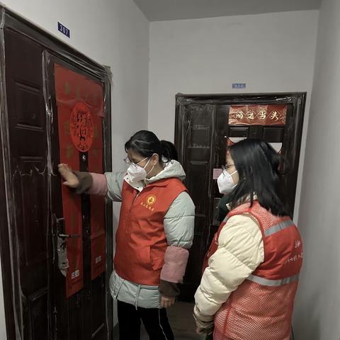 嘘寒问暖送关怀 探视走访献爱心