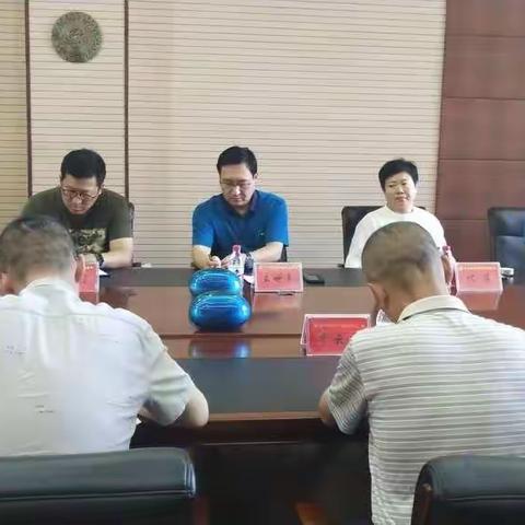 溪湖区召开脱贫攻坚专题推进会