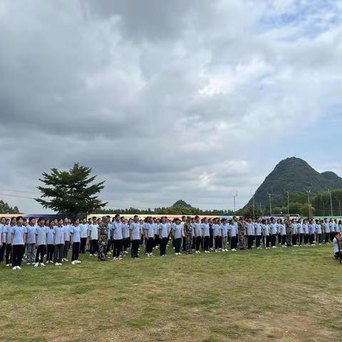 千锤百炼，锻造风骨——南宁市武鸣区仙湖镇中心学校军训汇报演出