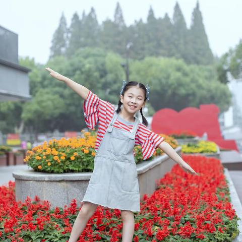 今天我是主讲人——“雏凤书香”实小讲坛三年级专场