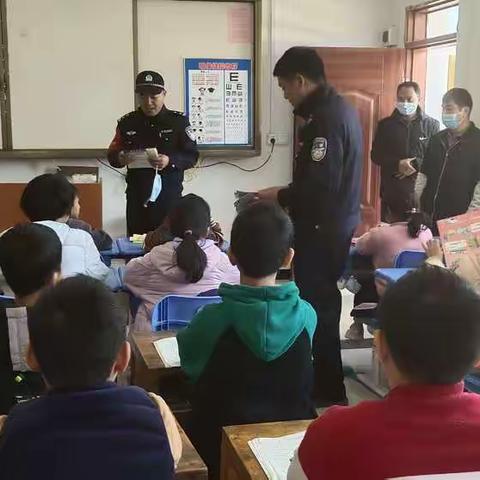 铁路民警走进埌南镇界田小学宣传铁路安全知识
