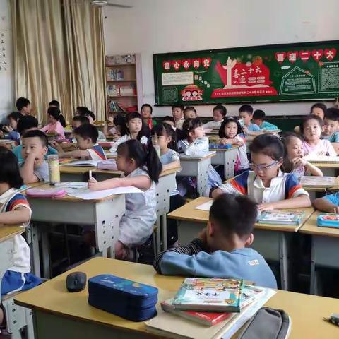 三八亭小学229课后美术课堂