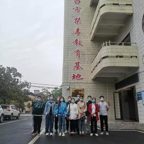 参观禁毒教育基地，丰富禁毒教育知识