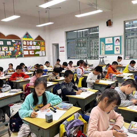 先锋小学1903班美术课后服务期末总结