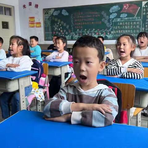 让优秀成为习惯——黑山嘴中心校 窄岭实验小学    习惯评比活动