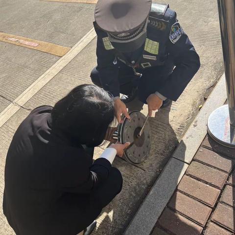 灵山中心学校工作