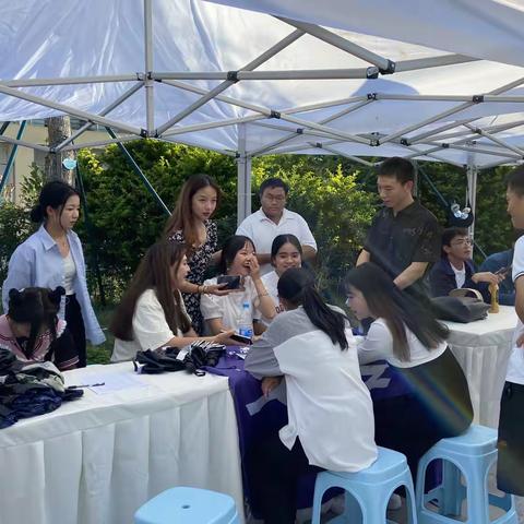 云南现代职业技术学院社团招新简讯