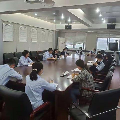 东湖支行组织召开九月案防分析工作会议