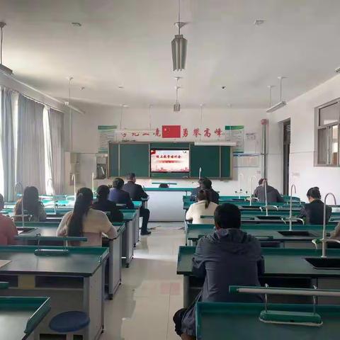 沂城街道松峰小学：信息化培训助力线上教学