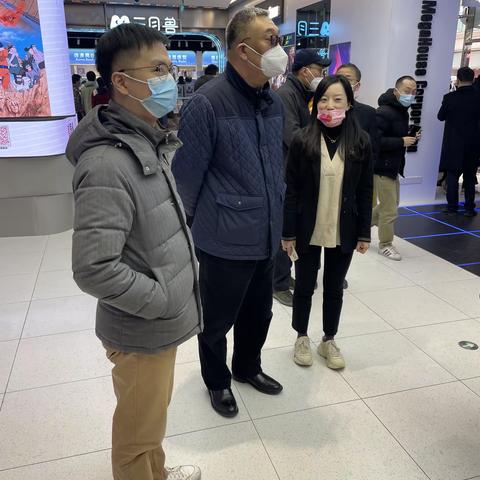 百联集团安全督察部领导莅临百联ZX创趣场开展安全检查