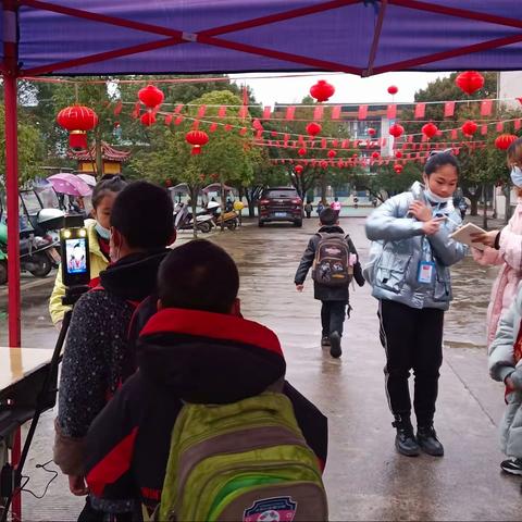 乘风破浪潮头立  扬帆起航正当时———晃州镇第二完全小学开学第一周周记