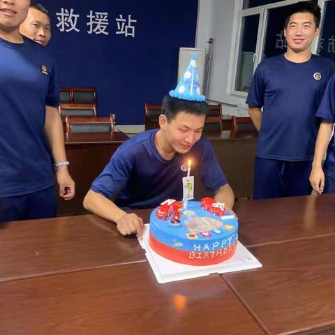 以情带训暖人心、欢声笑语过生日—昌乐大队集训队为新训队员过生日