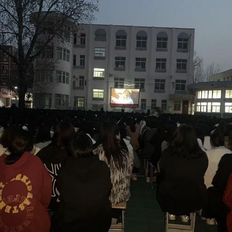 舞钢市教师进修学校2023年举行以“我们的中国梦——文化进万家”主题电影放映活动