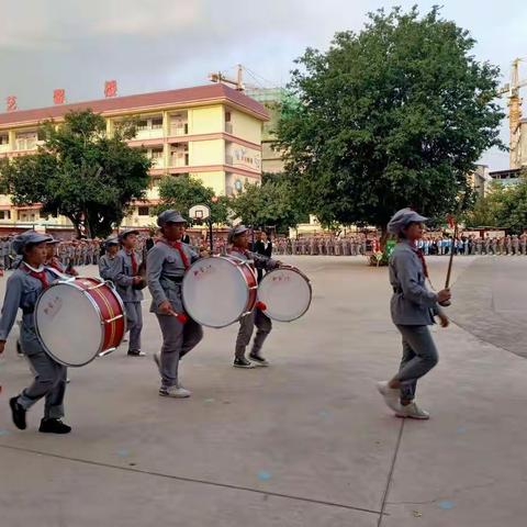 和运动同行，与快乐相伴——云南元江红军小学（元江第二小学）二年级（4）班冬季运动会掠影