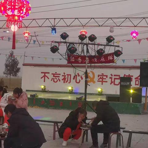黑暗里的阳光的美篇
