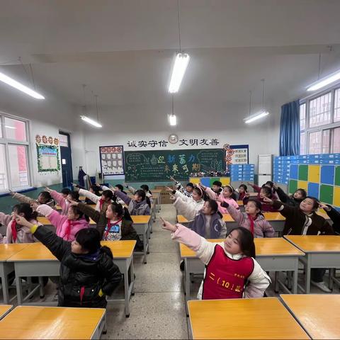 二年级手势舞社团