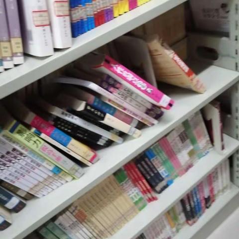 蓝背心的风采6——高2022级11班图书管理岗位体验纪实