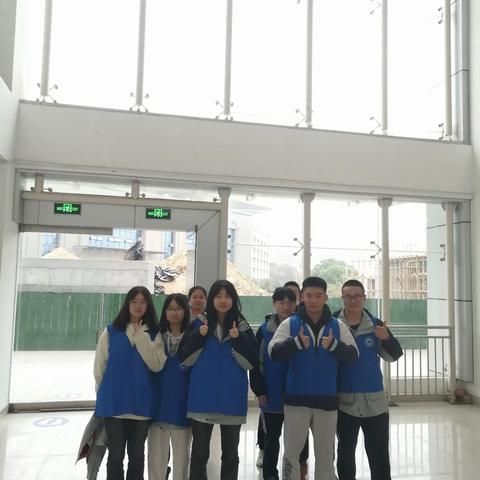 蓝背心的风采18——高2022级23班图书管理岗位体验纪实