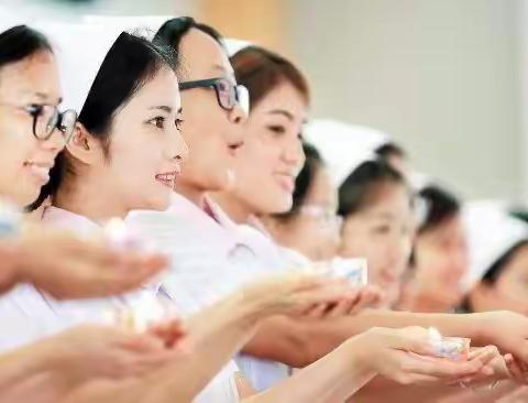 “倡导阅读，创建书香校园”