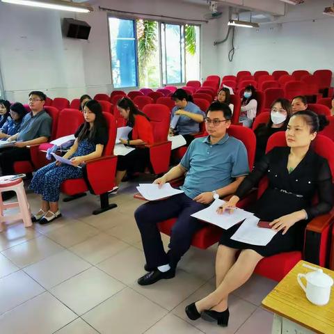 以赛促教，共竞成长——记黄石学校小学部语文科青年教师说课比赛