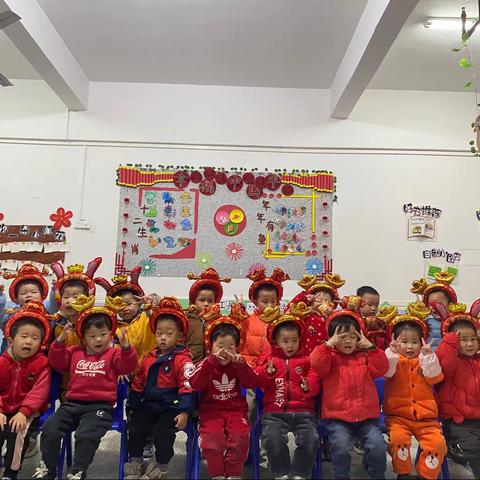 “最美初相遇，守望新成长”——东区幼儿园小三班第一学期总结