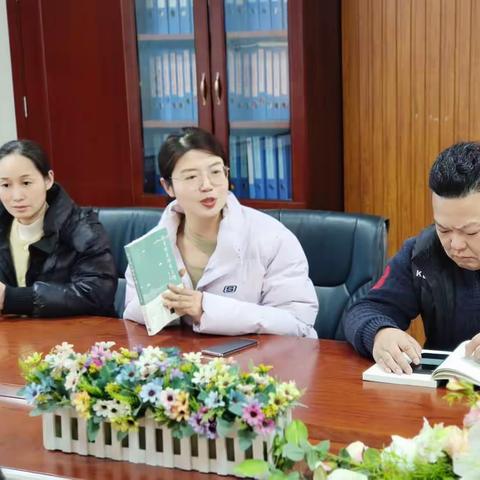 【汉桥·慧悦读】薪火相传 中青携手——汉桥小学3月份全员阅读交流活动