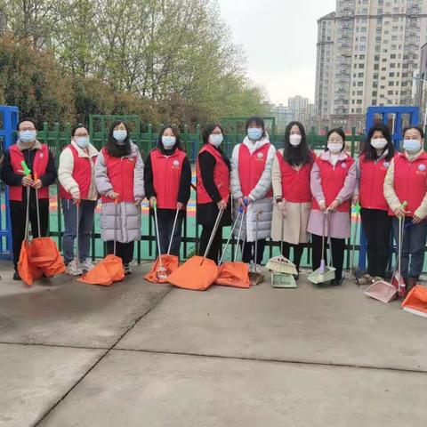 颍川学校四年级城市清洁志愿活动