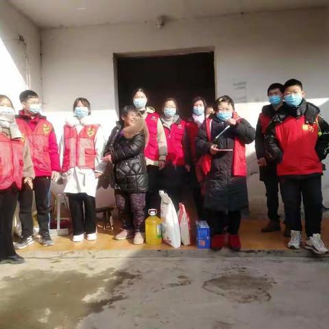 春节即将来临，为确保困难群众能过上一个快乐、祥和、平安的节日，宿迁市宿城区德力志愿者协会“送温暖"迎新春”
