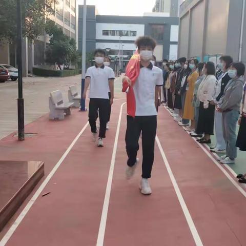 海口华健幼师职业学校——“第五周早会”