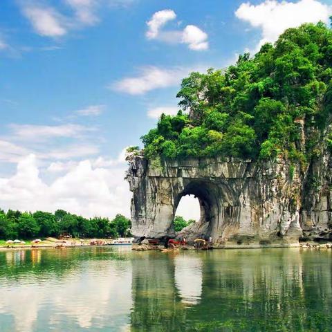 桂林山水甲天下！一生一定要去的旅游胜地！