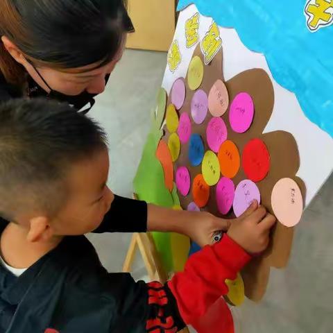 漳源幼儿园小八班9月份主题活动分享