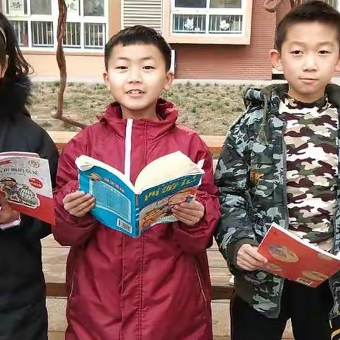 沁入书香，伴我成长。