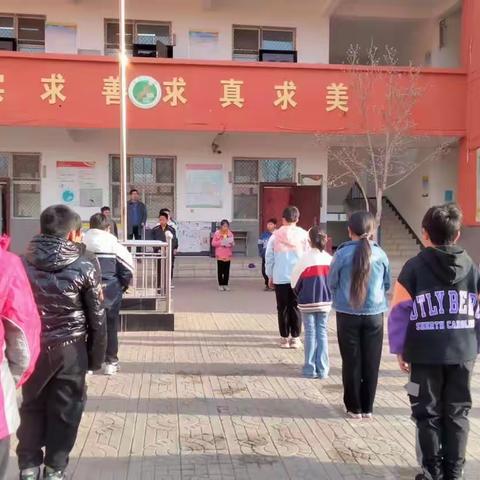 东马寨小学安全教育活动