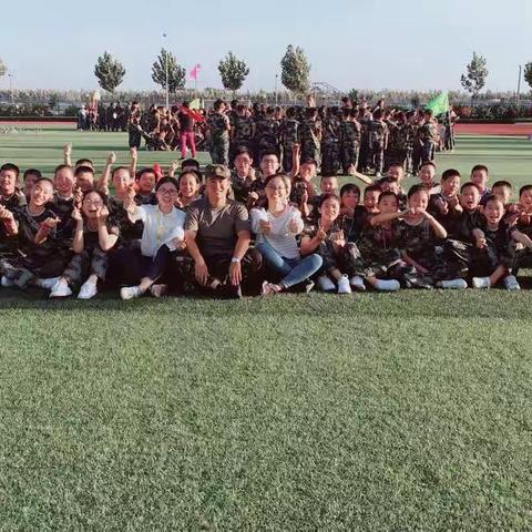 人生若如初相见—记现代中学东校区六年级二班开学第一周