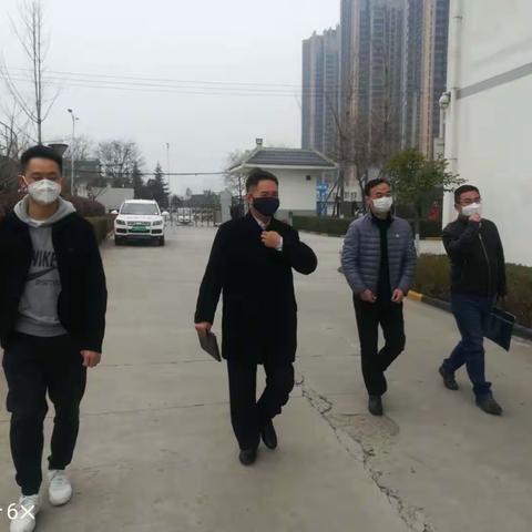 雁塔环境监察二中队陪同市环境监理处对辖区医疗机构和城镇污水处理厂运行情况进行检查