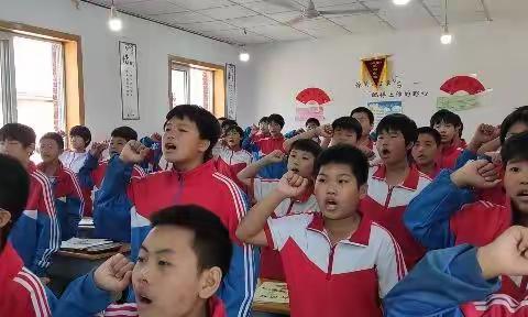 爸爸妈妈请放心，我在华夏中学挺好的