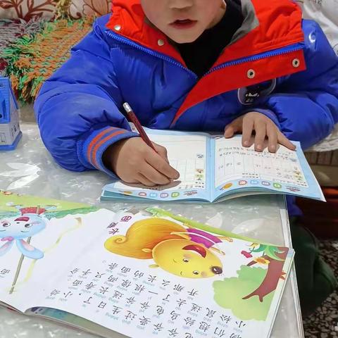 土官小学一年级2班周子琛阅读美篇与实践相结合