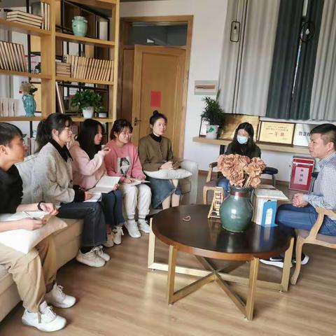 促膝长谈谈未来，殷切寄语暖人心！