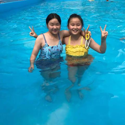 孩子们玩的开心