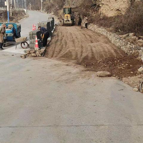 治理“六乱”开展“六清”工作日动态12.10