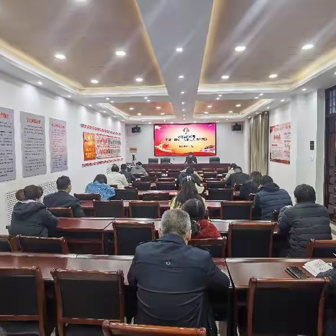 华龙区民政局干部“夜校”大学习